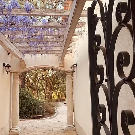 Villa La Calade - Havre De Paix - Gulf Of Saint-tropez -